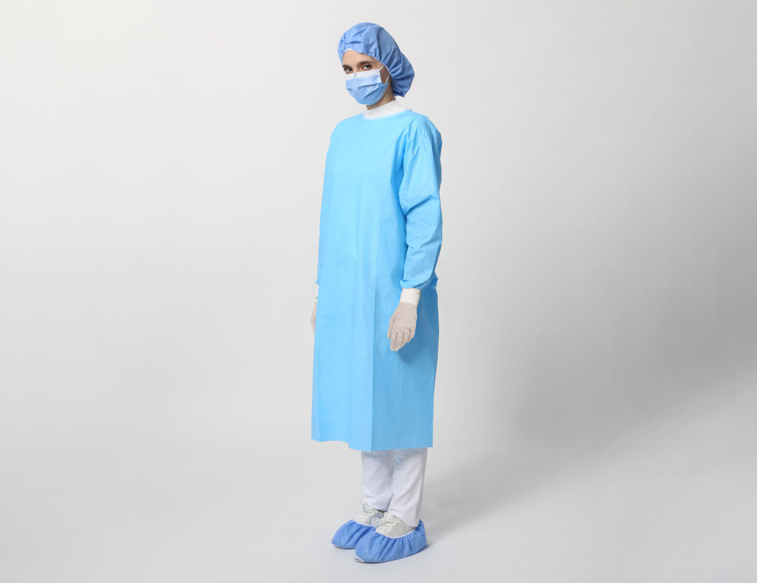 Isolation Gown AAMI Level 3 Tinch Cosmetics